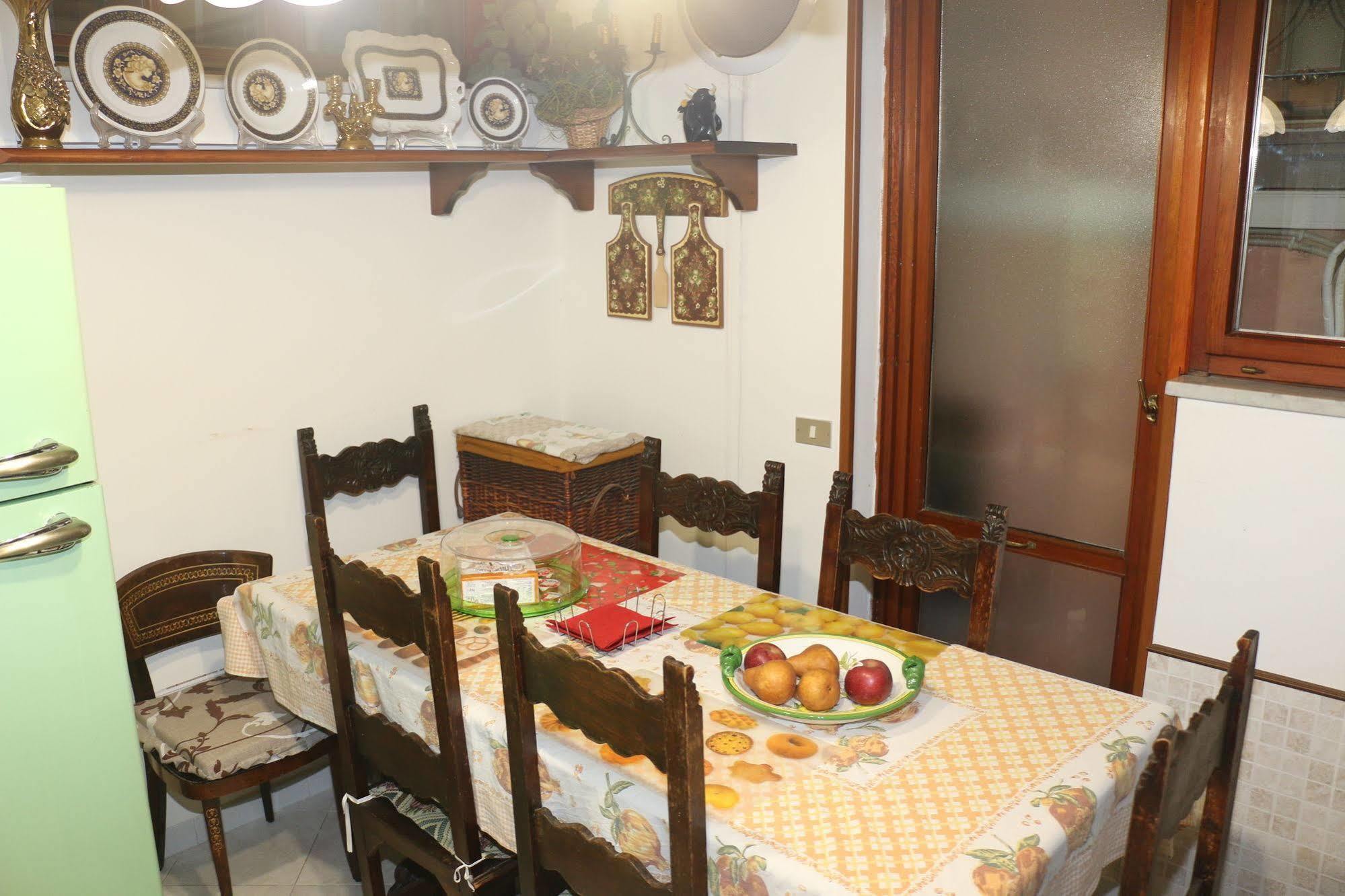 Bed and Breakfast Il Platano П'яно-ді-Сорренто Екстер'єр фото